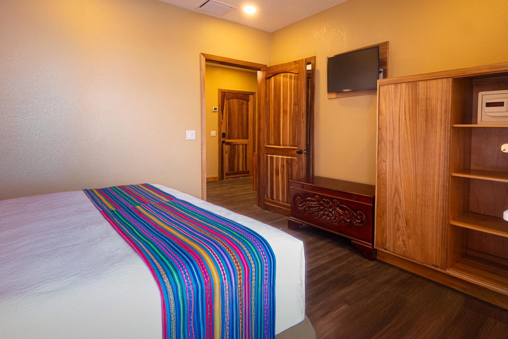 Mr. Tucan Hotel West End Extérieur photo
